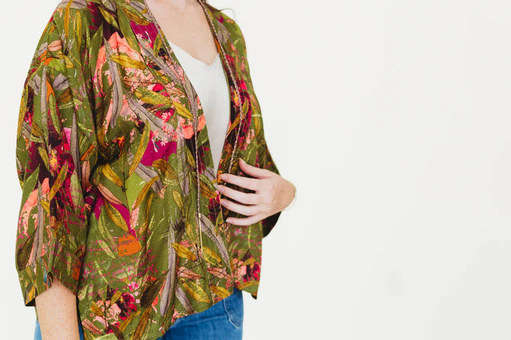 Winton and Waits Kimono Green / One size Featherington Short Kimono