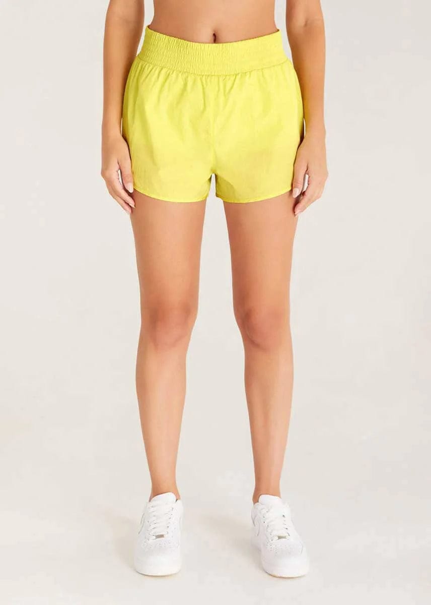 Z Supply Shorts Lemon Drop / XS Sprinter Running Short